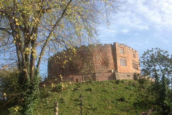 Views Tamworth Castle