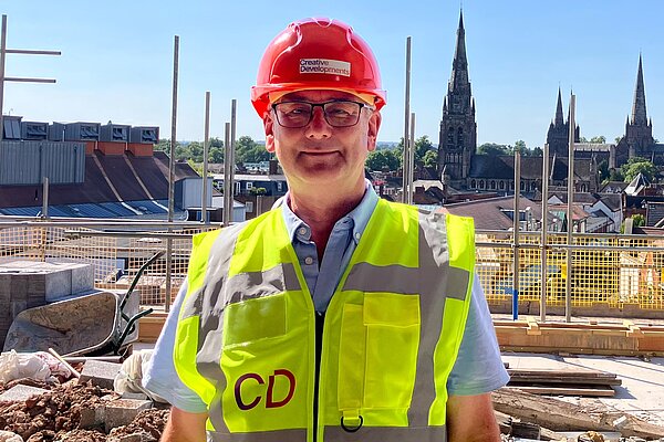 Cllr Ray on site